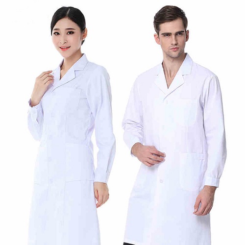 Đồng phục y tế: Niềm tự hào của bệnh viện đằng sau chiếc áo blouse trắng