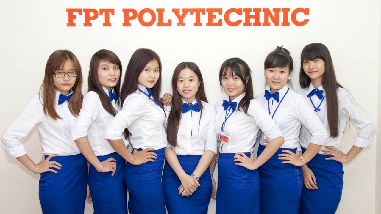 May đồng phục tại Cần Giờ