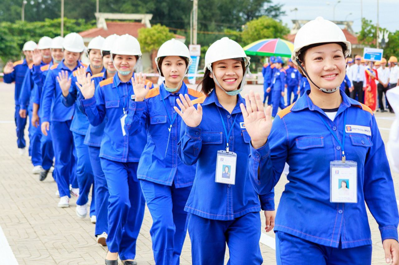 Đồng phục bảo hộ lao động cây xăng