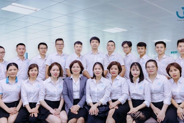 Đồng phục sơ mi công ty logistics