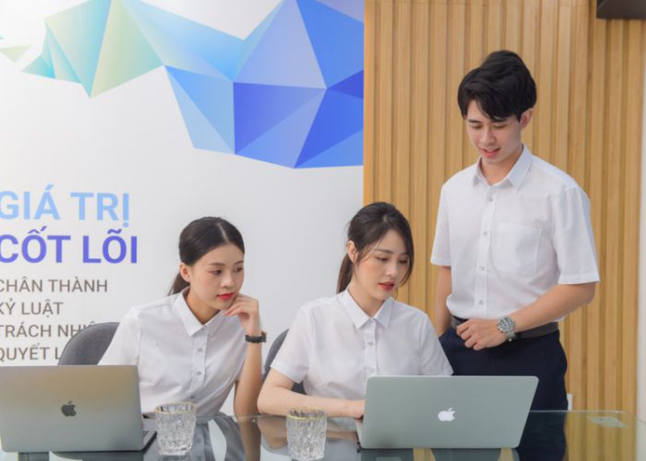 May đồng phục sơ mi Bến Tre